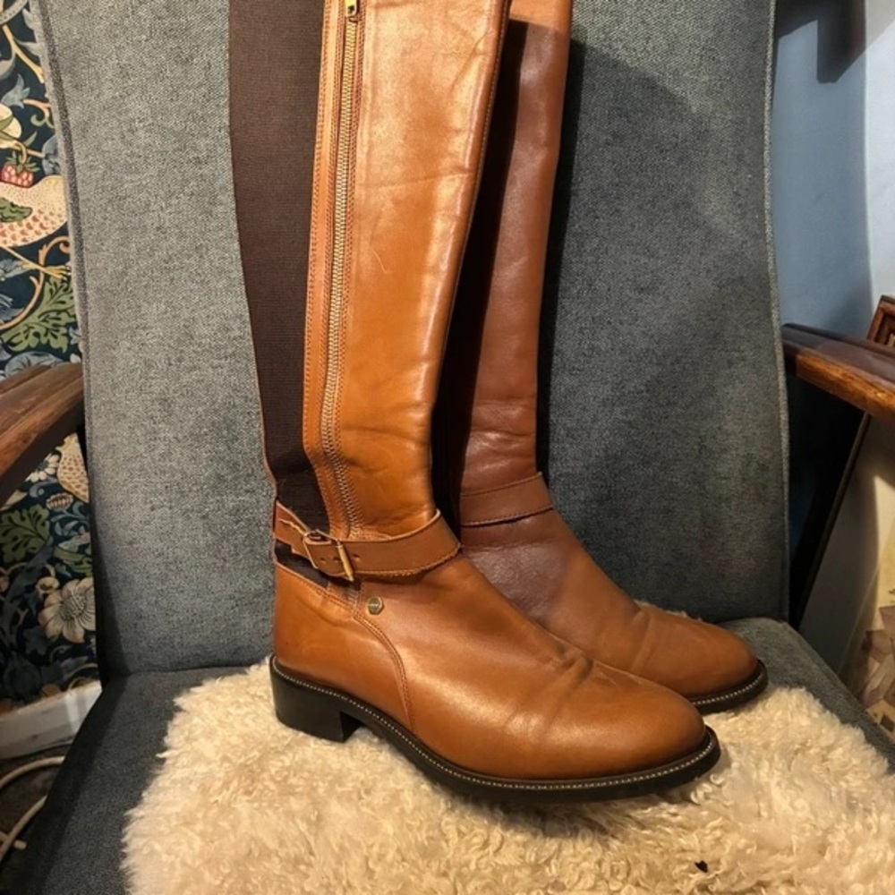 Women's Tan Leather Heeled Boots
